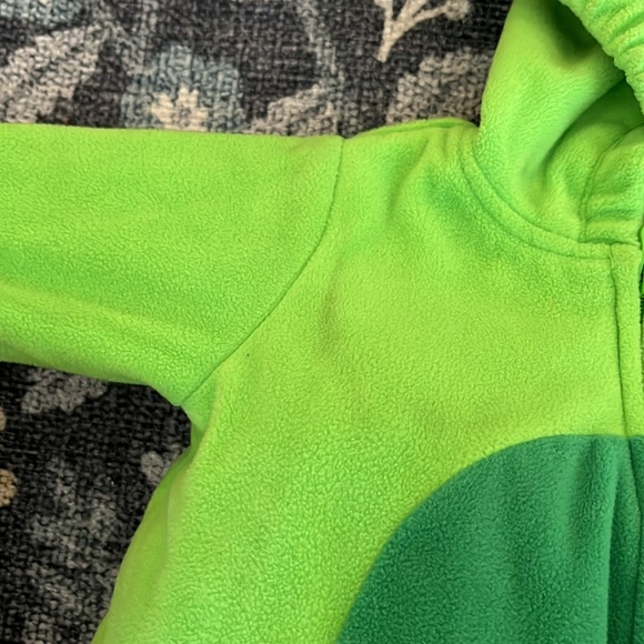 🐉 Carter’s Dino/Dragon Costume — 3-6months- Green with horns - Picture 8 of 9